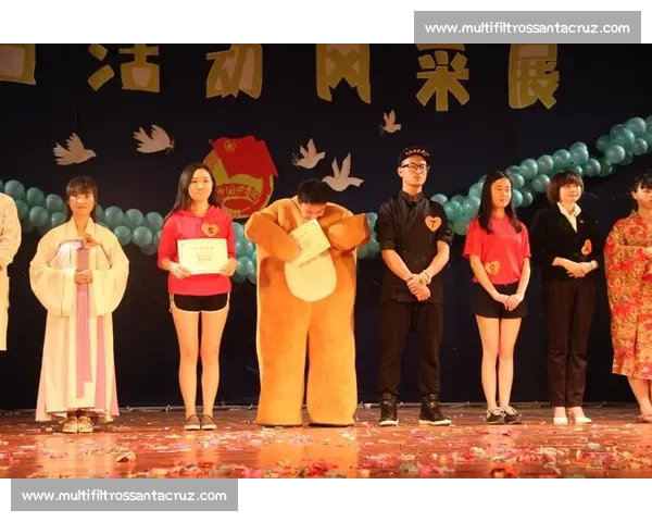 激情洋溢的大合唱比赛精彩瞬间与团队风采全面回顾 激情洋溢的大合唱比赛精彩瞬间与团队风采全面回顾